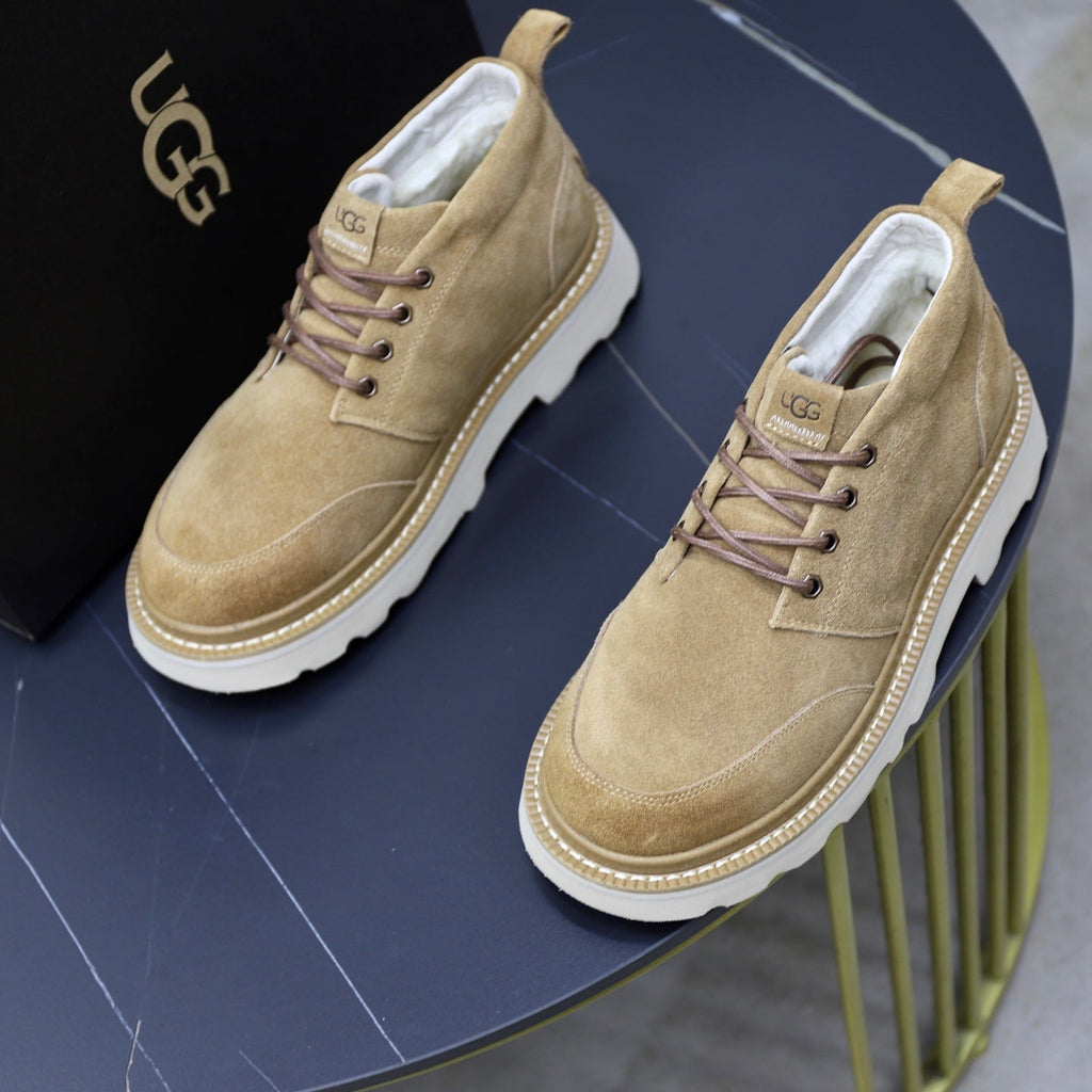 UGG Sand Suede Lace-Up Casual Shoes