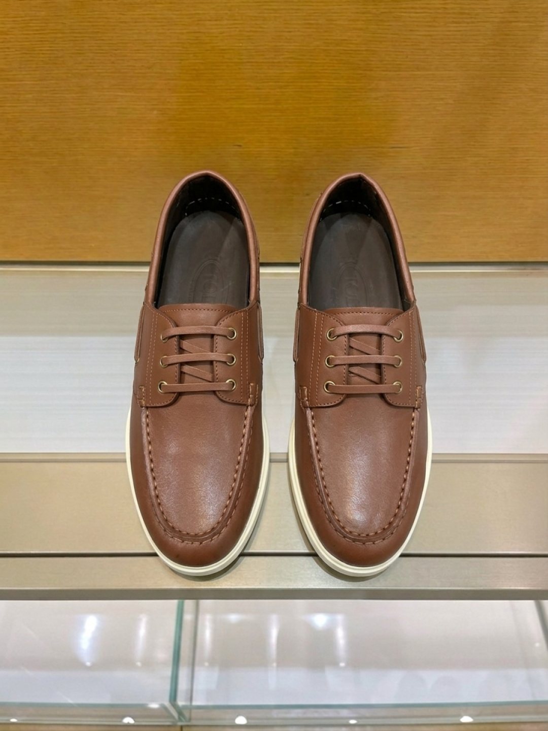 TOD'S Moc-Toe Boat Shoes